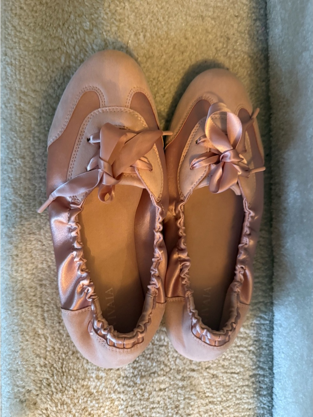 Round-Toe Satin Sneakerina (Yanka)